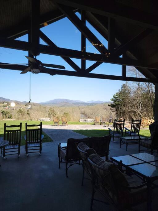 Peaceful Bear Condo Townsend/Gatlinburg/Cades Cove 외부 사진